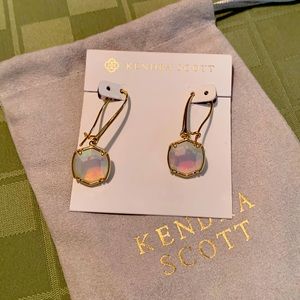 Kendra Scott iridescent earrings